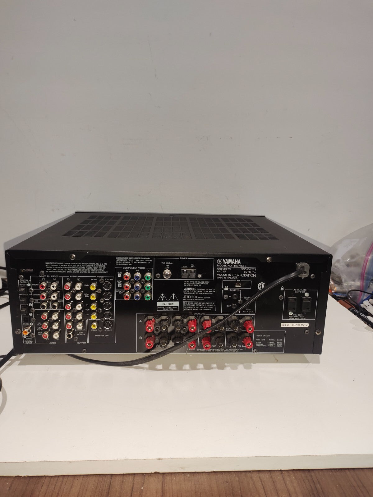 YAMAHA RX-V557 Natural Sound AV Receiver Dolby Digital