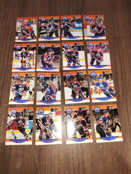Rare Collectible NHL - Edmonton Oilers Cards PRO-SET - Set of 16 Cards