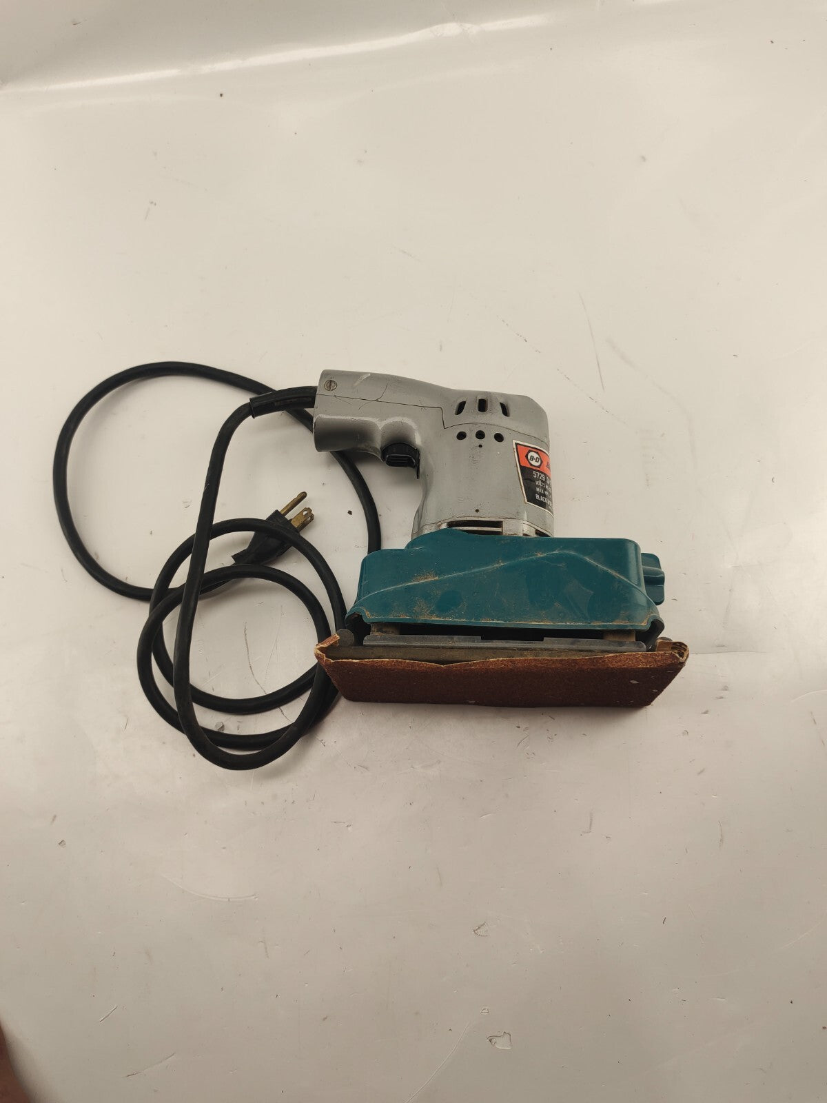 Vintage Black & Decker Finishing Sander