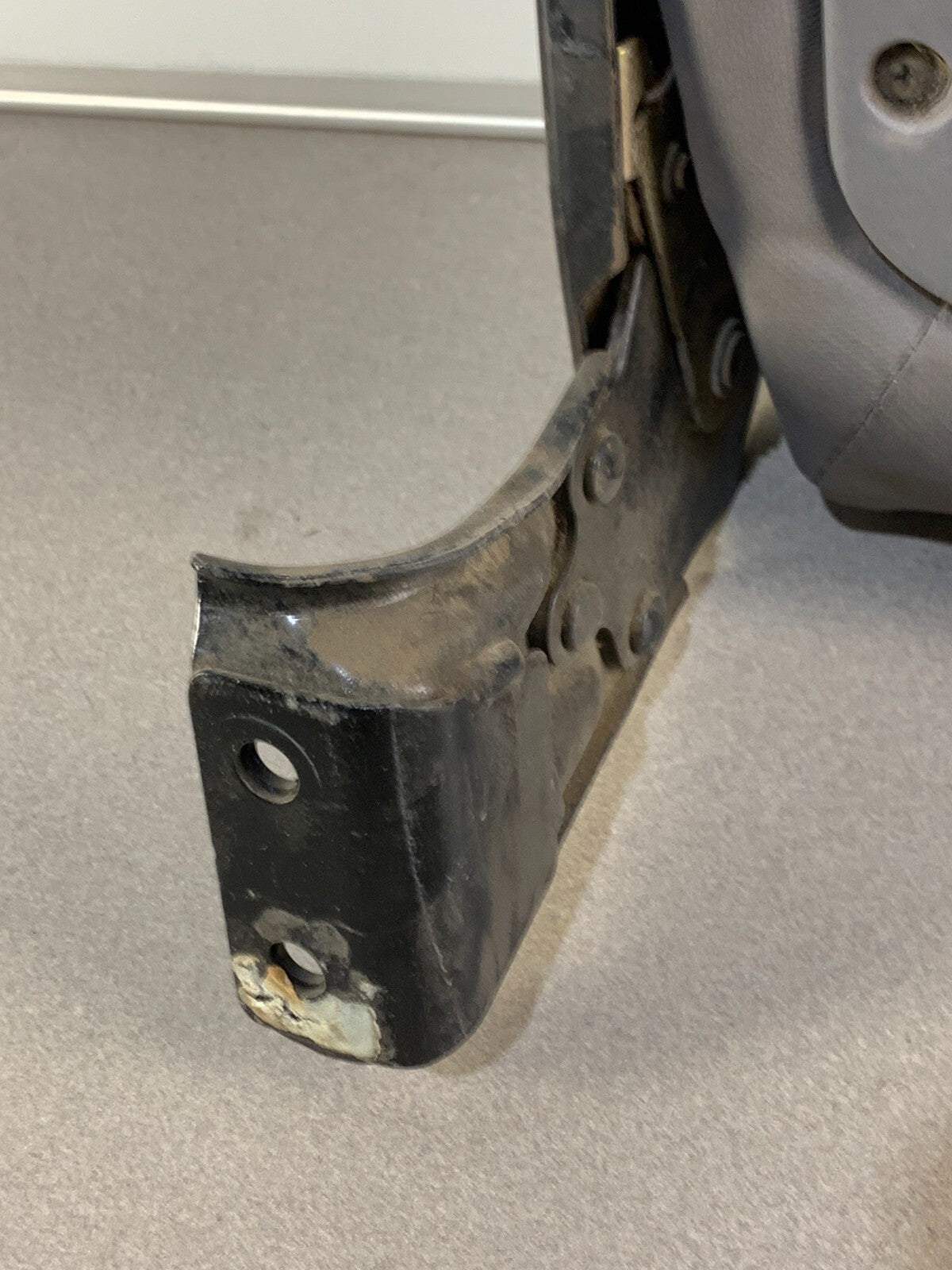 2004 Isuzu NPR Right Bottom Seat - Used