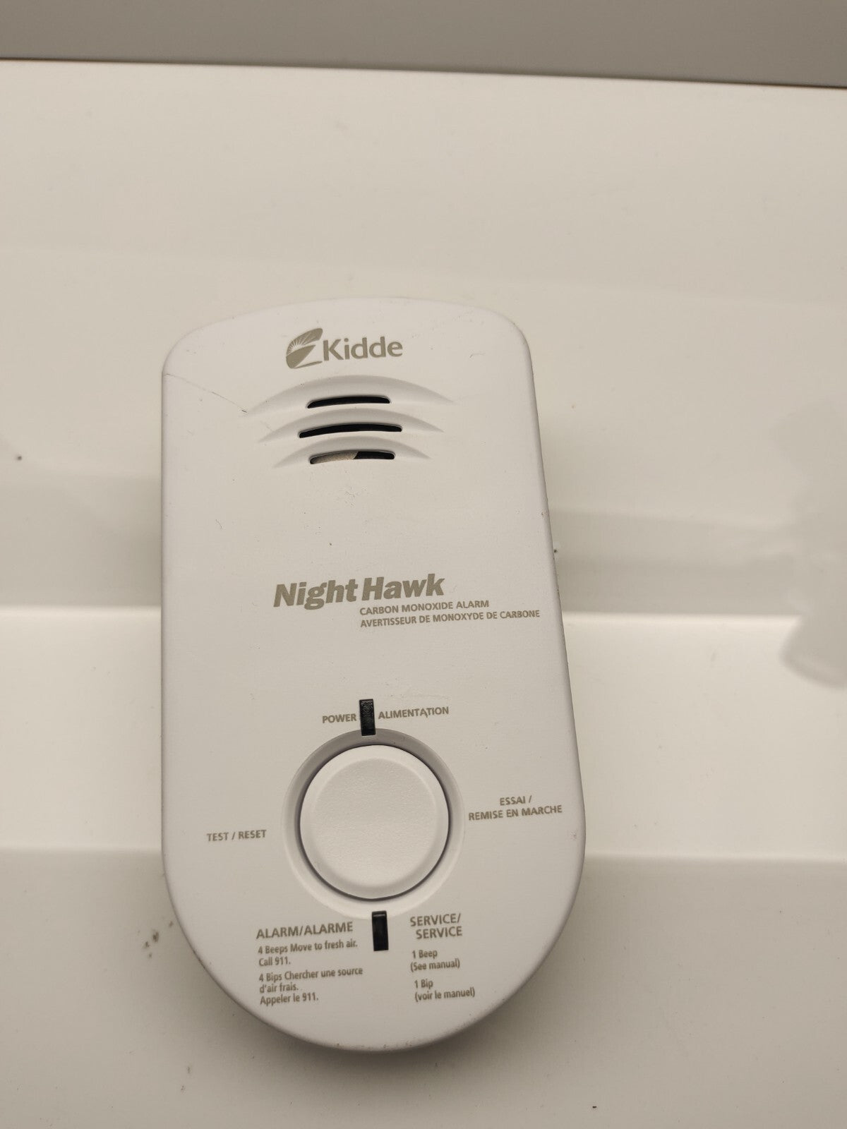 Kidde Nighthawk Plug-In AC/DC Carbon Monoxide Alarm Detector