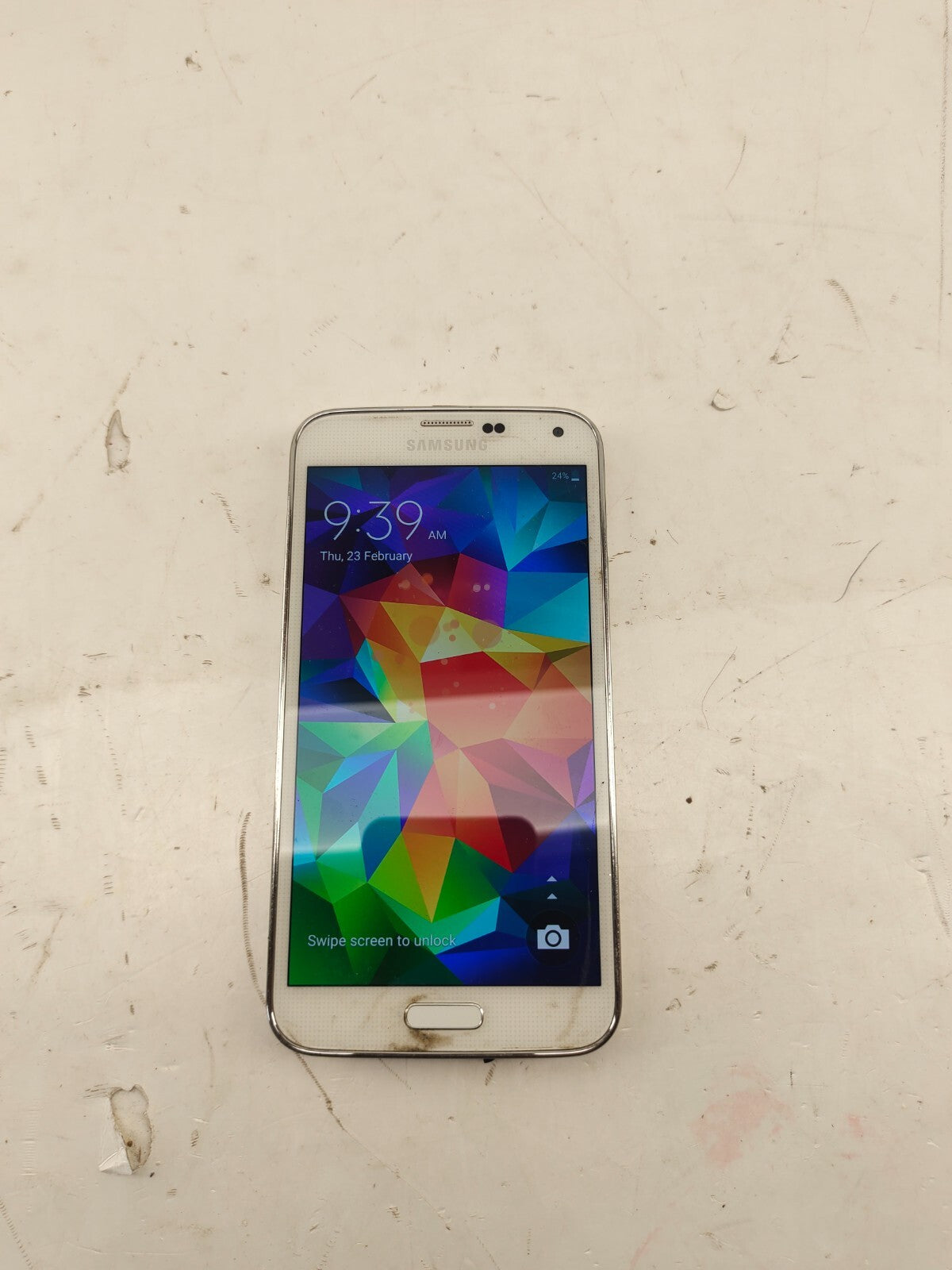 Samsung Galaxy S5 16GB White SM-G900T Fully Functional