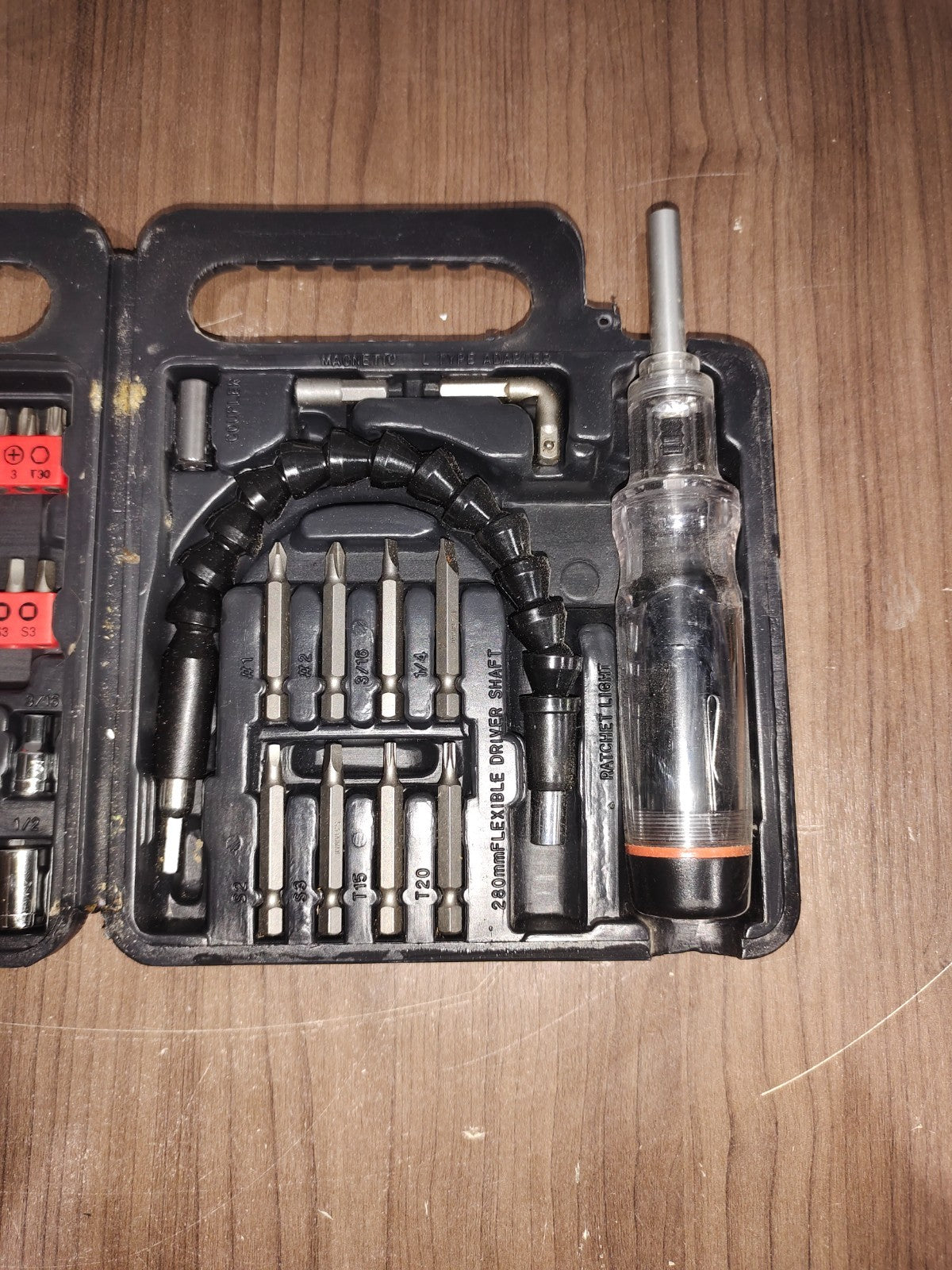 Durable Car Repair Tool Set Auto Ratchet Spanner Screwdriver Socket Kit
