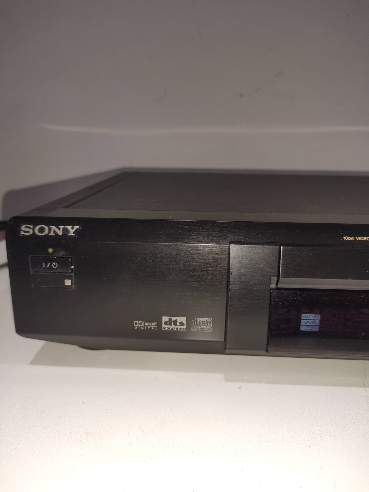 Sony DVP-S330 DVD/CD/Video Player Deck DVD Video Converter