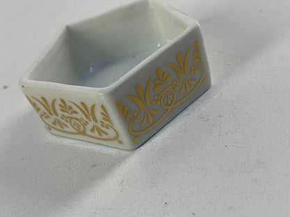 Vintage Empress Josephine's Rose Garden Fine Porcelain Trinket Jewelry Box 1980