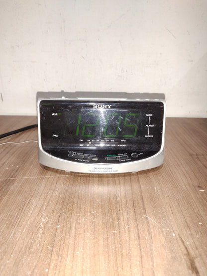Sony Dream Machine ICF-C492 AM/FM Alarm Clock Radio