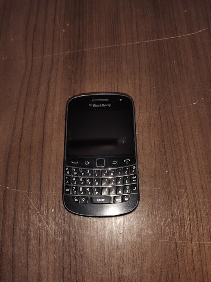 BlackBerry Bold Touch 9900 Mobile Phone - 4
