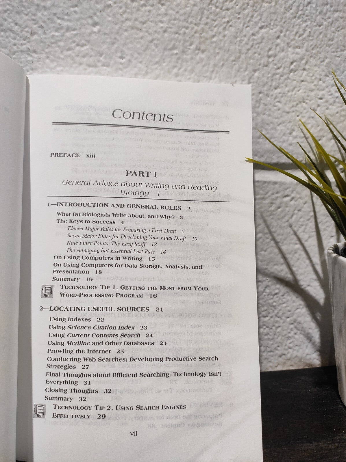 A SHORT GUIDE TO WRITING ABOUT BIOLOGY By Jan A. Pechenik