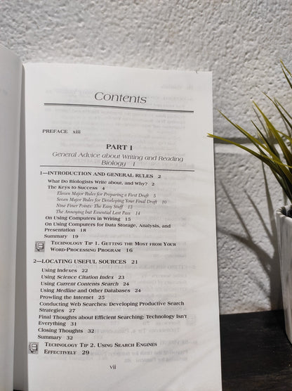 A SHORT GUIDE TO WRITING ABOUT BIOLOGY By Jan A. Pechenik