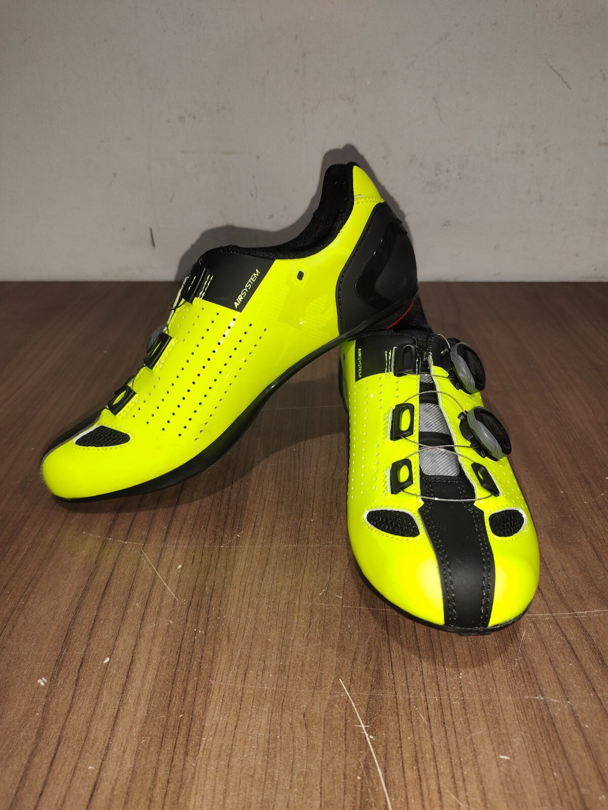 Crono Nylon Cycling Shoes - Neon Green - Size - 39 (EUR)