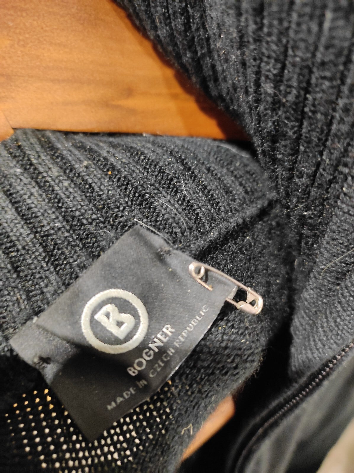 Bogner 1/4 Zip Pullover Sweater Wool Blend Men Size- S