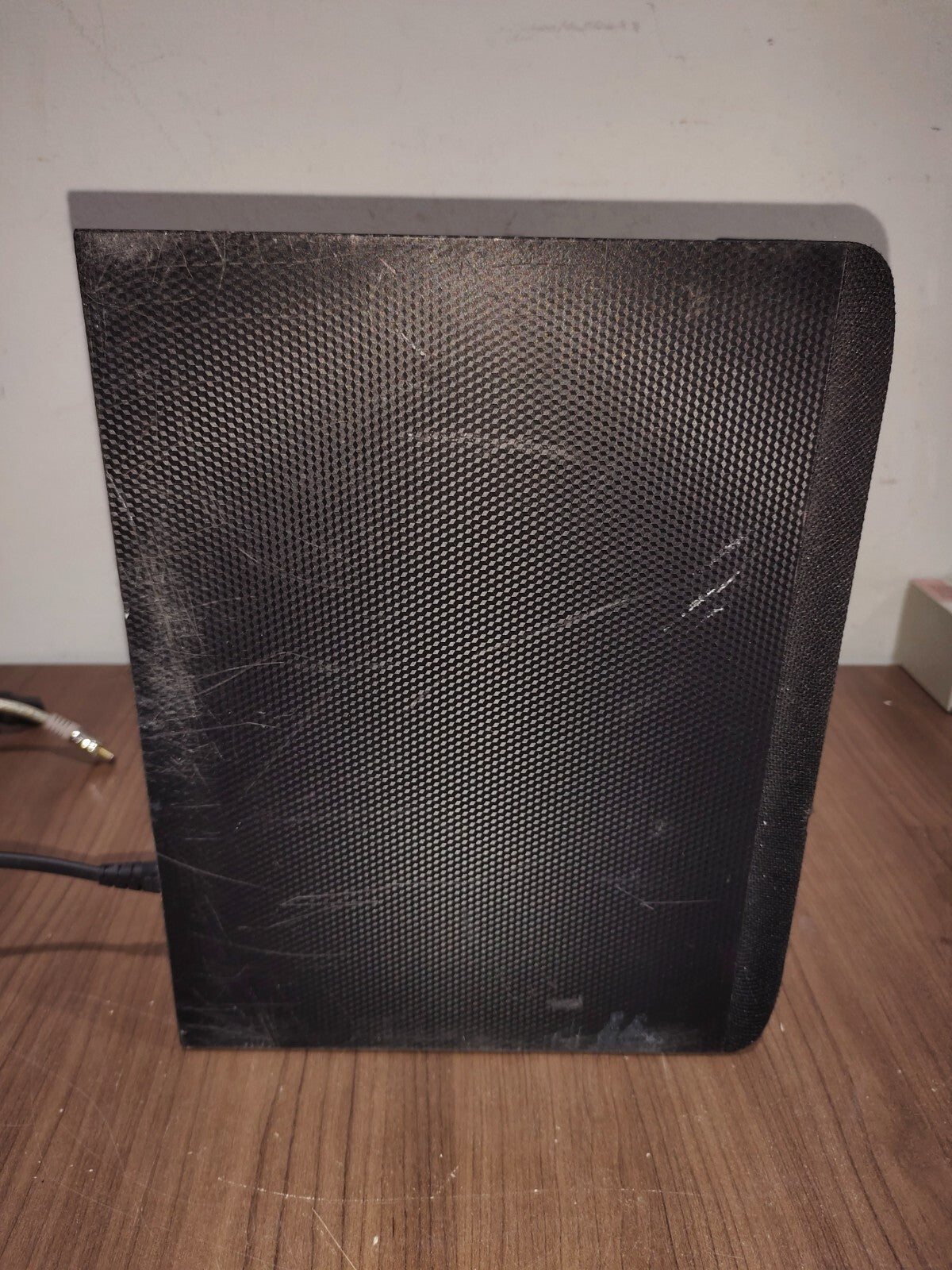LG Wireless Active SPJ4B-W-W Powered Subwoofer Stereo System Bass