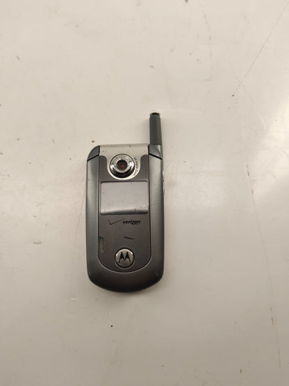 Motorola E Series E815 - Silver (Verizon) Cellular phone