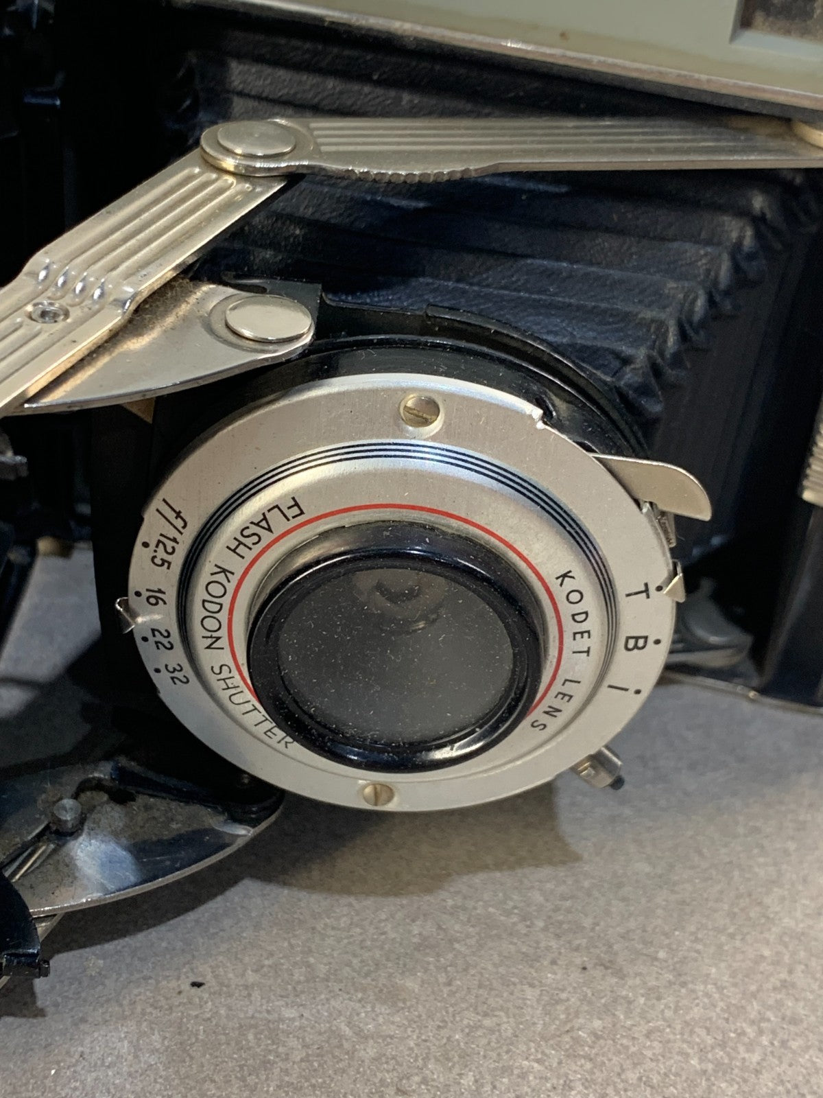 vintage KODAK TOURIST II Camera folding photography