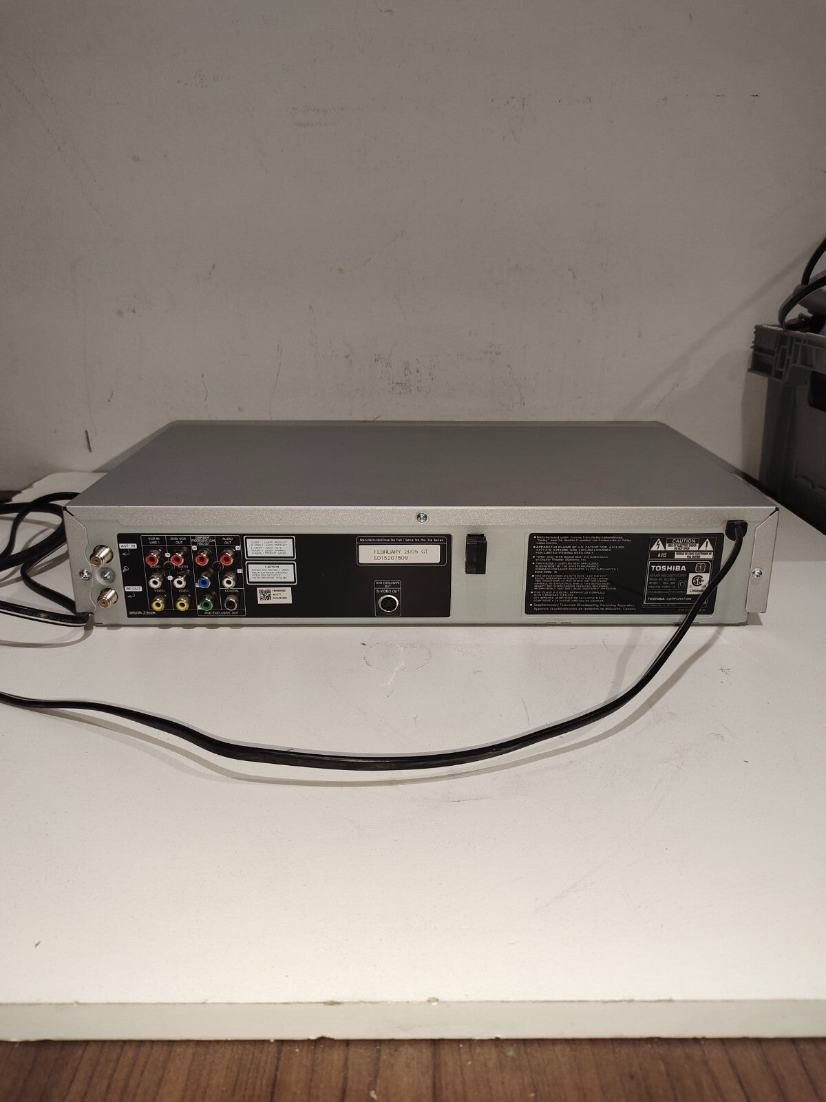 Toshiba SD-V383SC DVD VCR Combo Player VHS Recorder