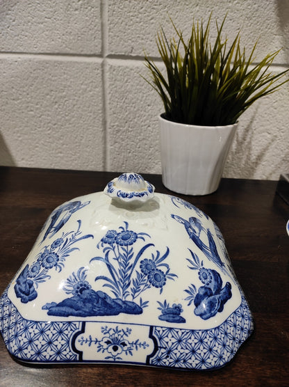 Wood and Sons Woods Ware 1907-1910 Wincanton 9.25" Square Covered Vegetable Dish