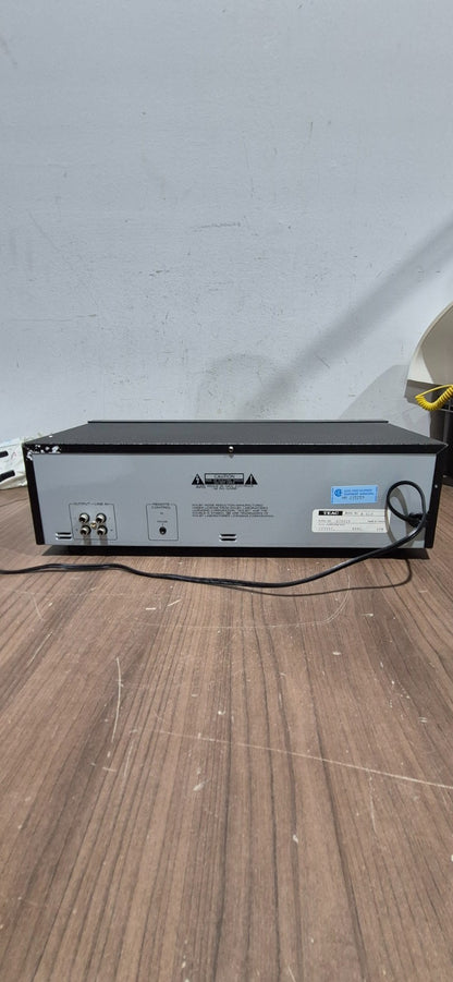 TEAC Stereo Double Cassette Deck W-410 Full Auto Stop Hi Speed Dubbing (broken)