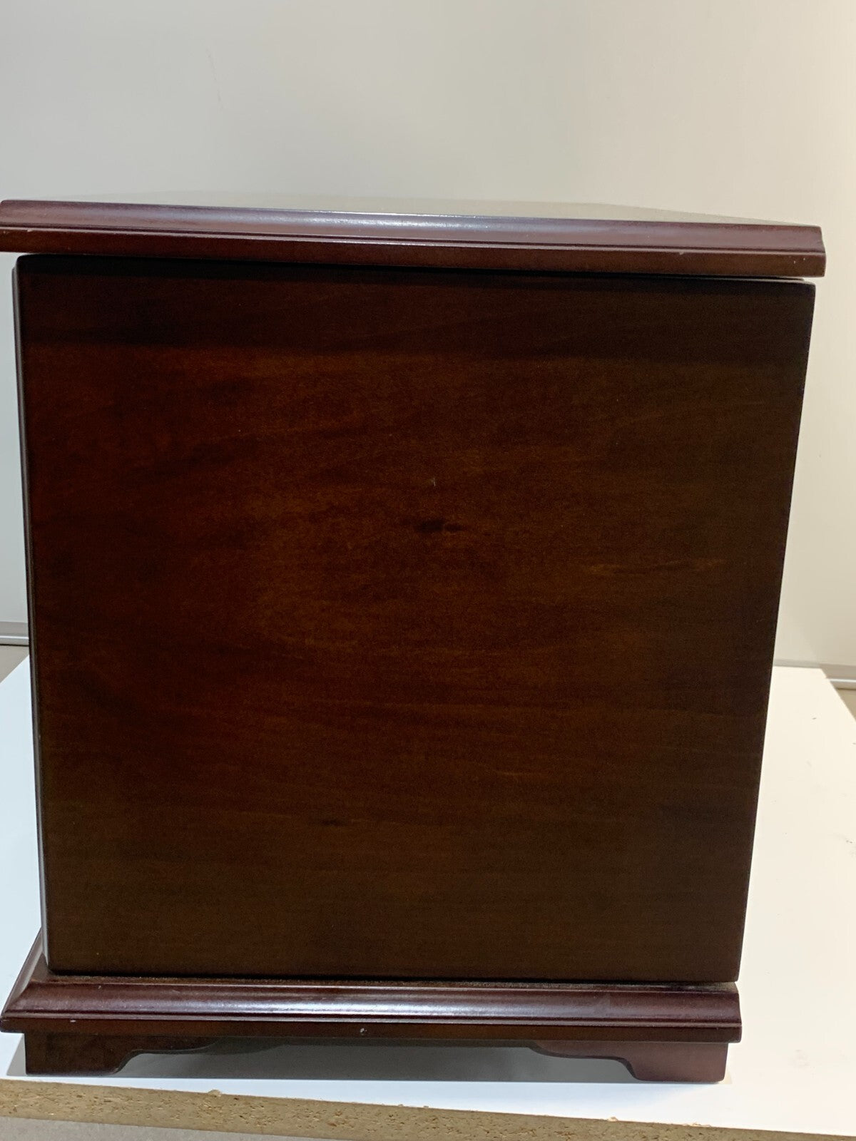 Arolly Large Wood Finish Jewelry Box Chest W/ Four Storage Compartments Storage