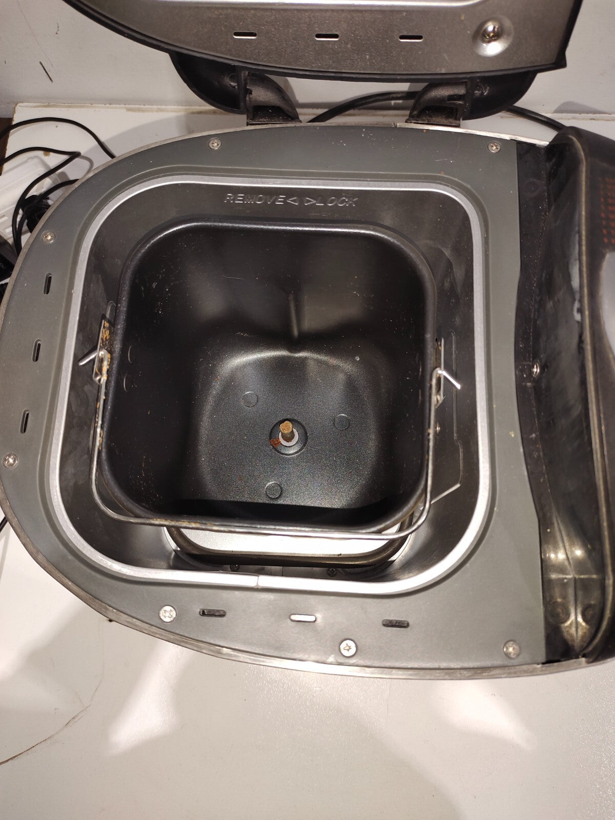 Unold Onyx Bread Maker Machine Model 8695 - German Requires connector