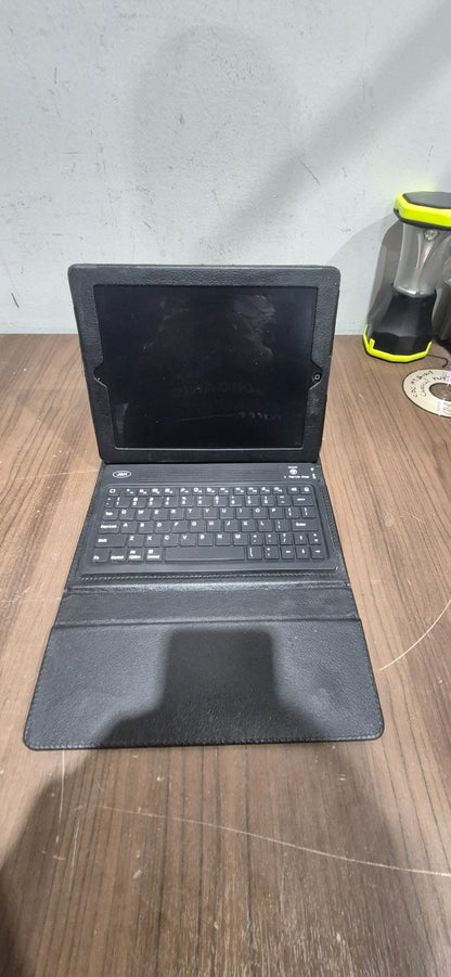 Apple iPad 2nd Gen Wi-Fi 3G 64 GB Black Model - A1396 with Bluetooth Keyboard