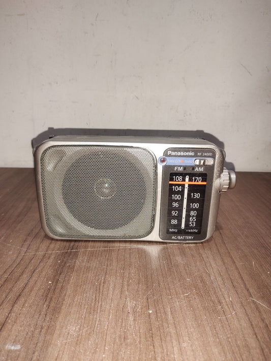 Panasonic RF-2400D Portable AM / FM Radio - Battery Operated Analog Radio