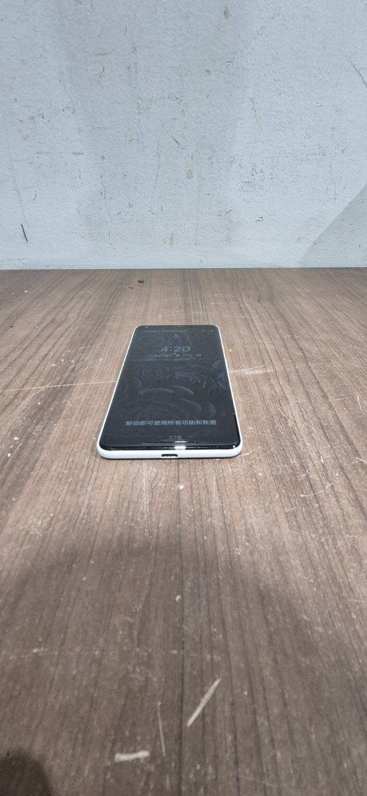 Google Pixel 2 XL 128GB - Black & White - Model - G0110 - Phone Locked