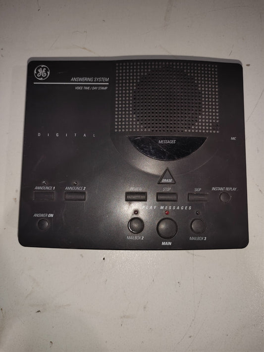 VINTAGE G.E Telephone Answering System Voice Time/Day Stamp GE 2-9876C