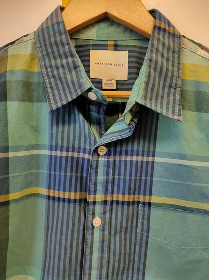 American Eagle Shirt Men's Medium Multicolor Plaid Button Up Short Sleeve L Flaw