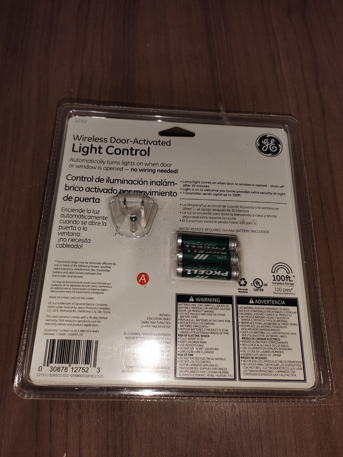 GE Wireless Door-activated Light Control With Grounded Outlet