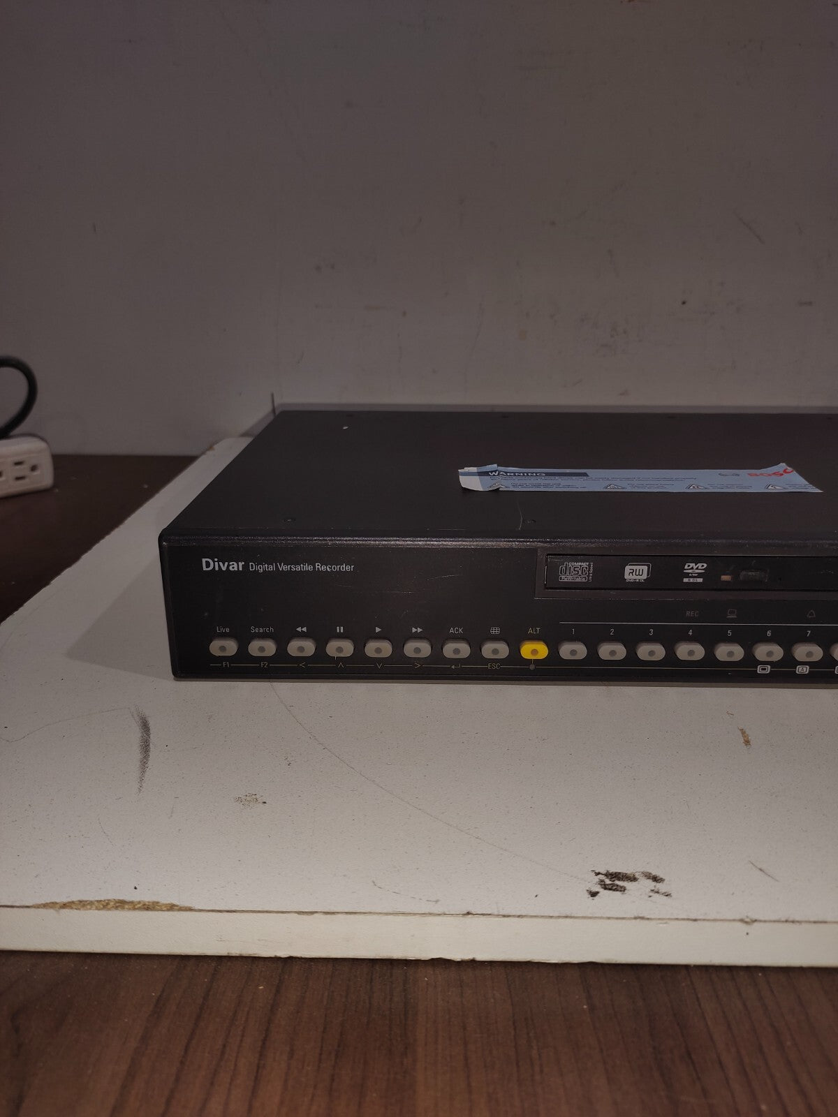 Bosch DIVAR DVR16F2502 Digital Video Recorder