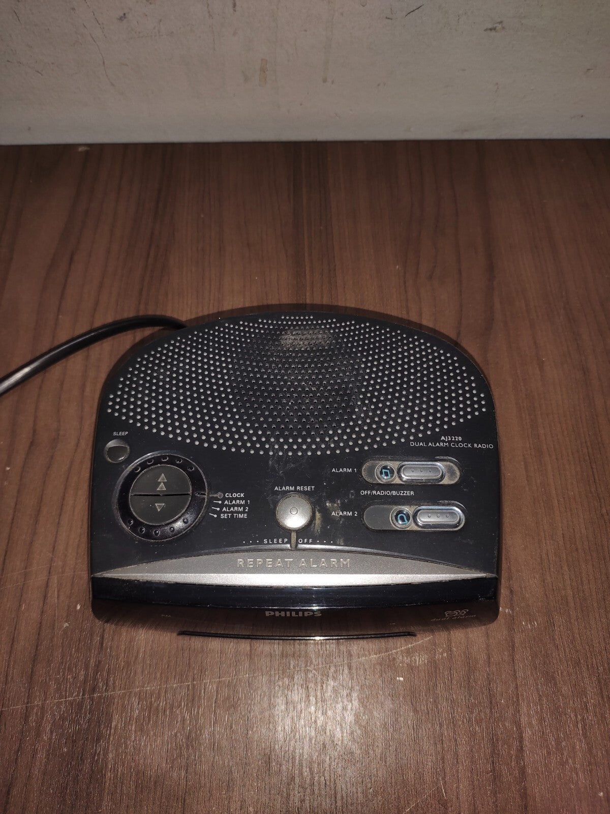 Phillips Dual Alarm Clock Radio AM/FM - AJ3220