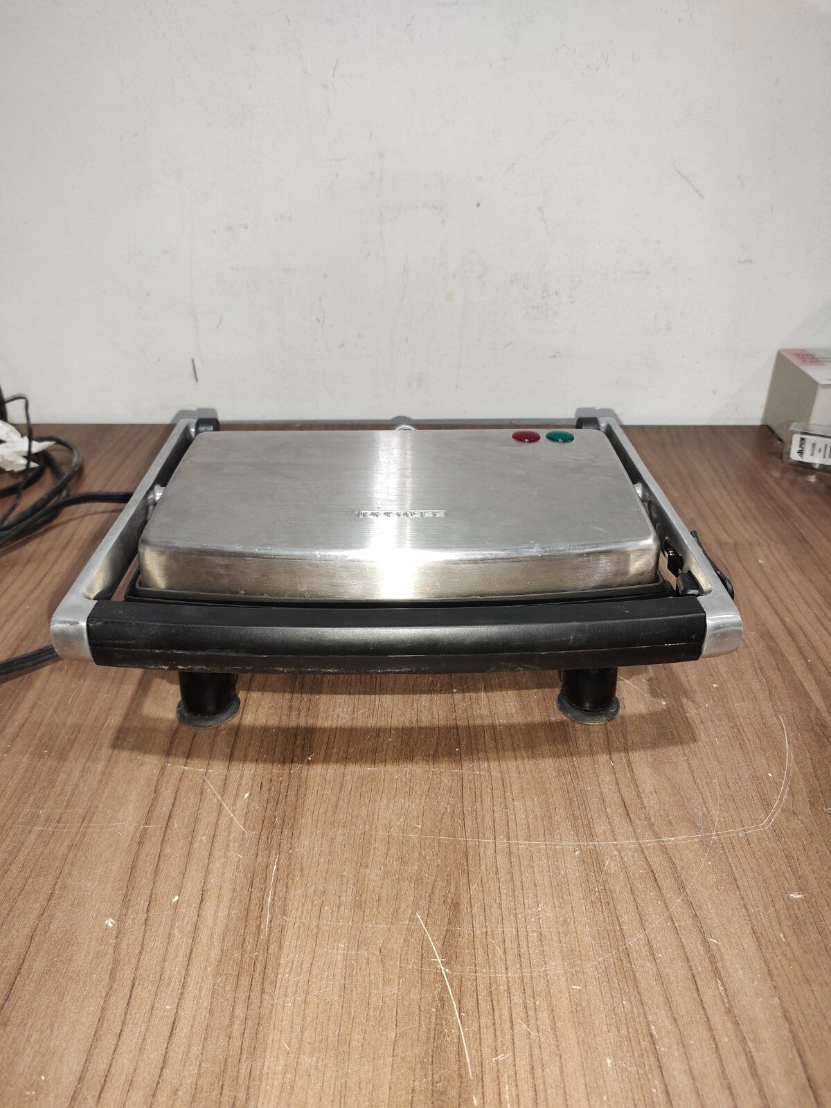Toastess Universal Grill Panini Maker TSG-3 Sandwich Press Griddle Chrome