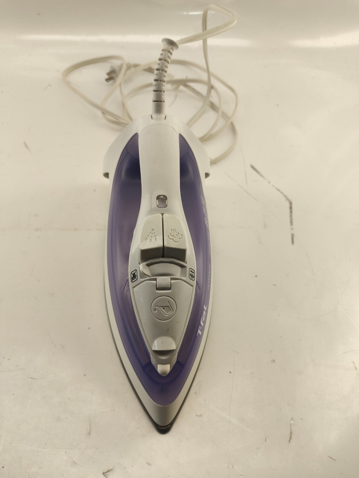 T-Fal Ultraglide Diffusion Steam Iron - Purple