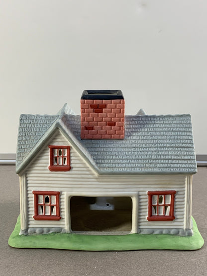 Vintage Partylite The Farmhouse P0532 Farm House Candle Holder NIB Chicken