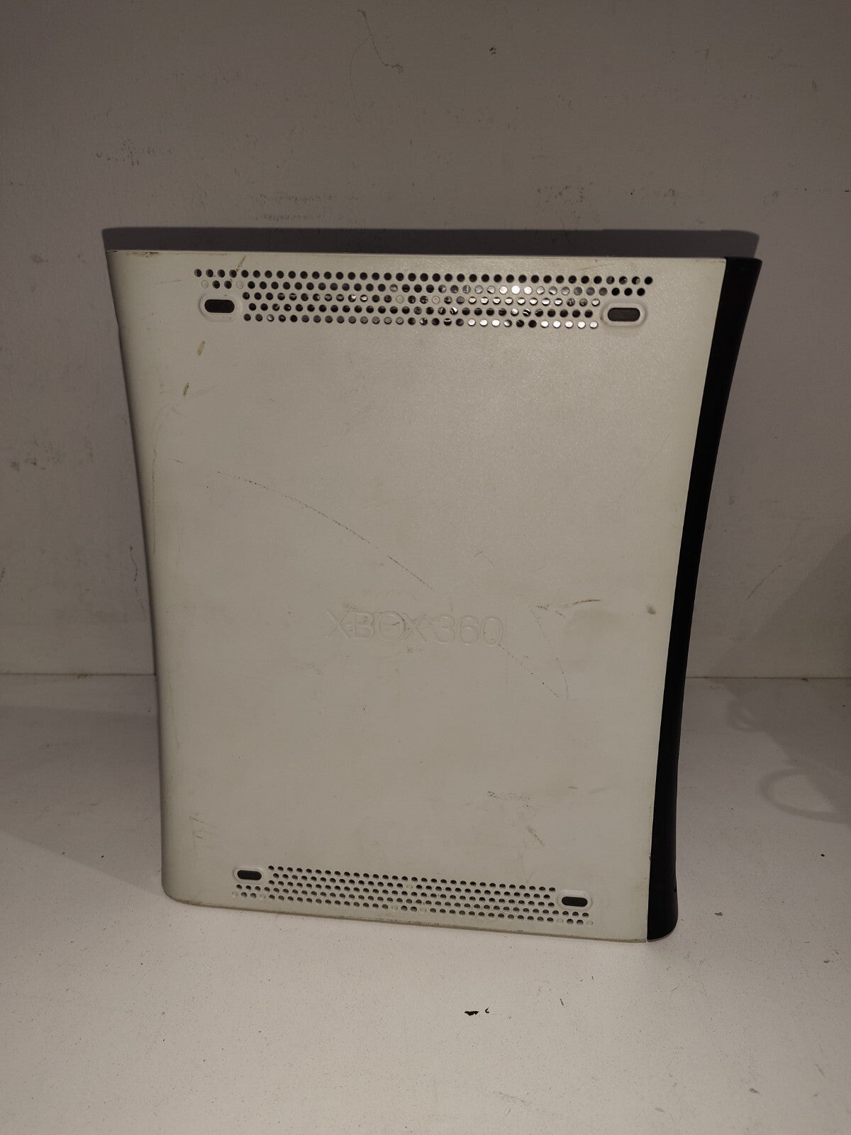 Microsoft Xbox 360 ELITE Core Model Video Game Console - White