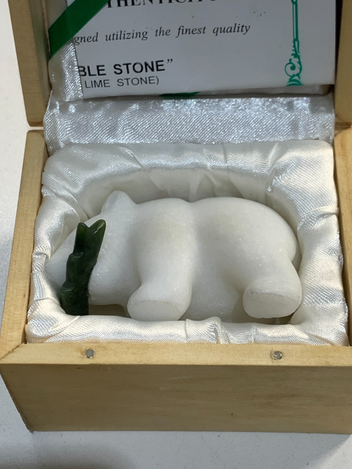 Vintage STAR MARBLE STONE Sculpture "Grizzly Bear" With COA