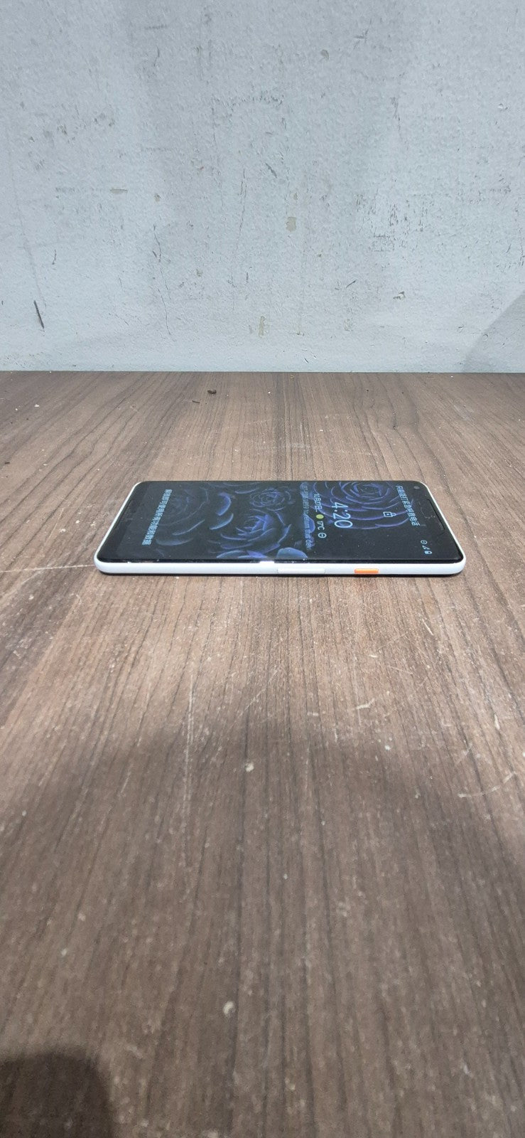 Google Pixel 2 XL 128GB - Black & White - Model - G0110 - Phone Locked