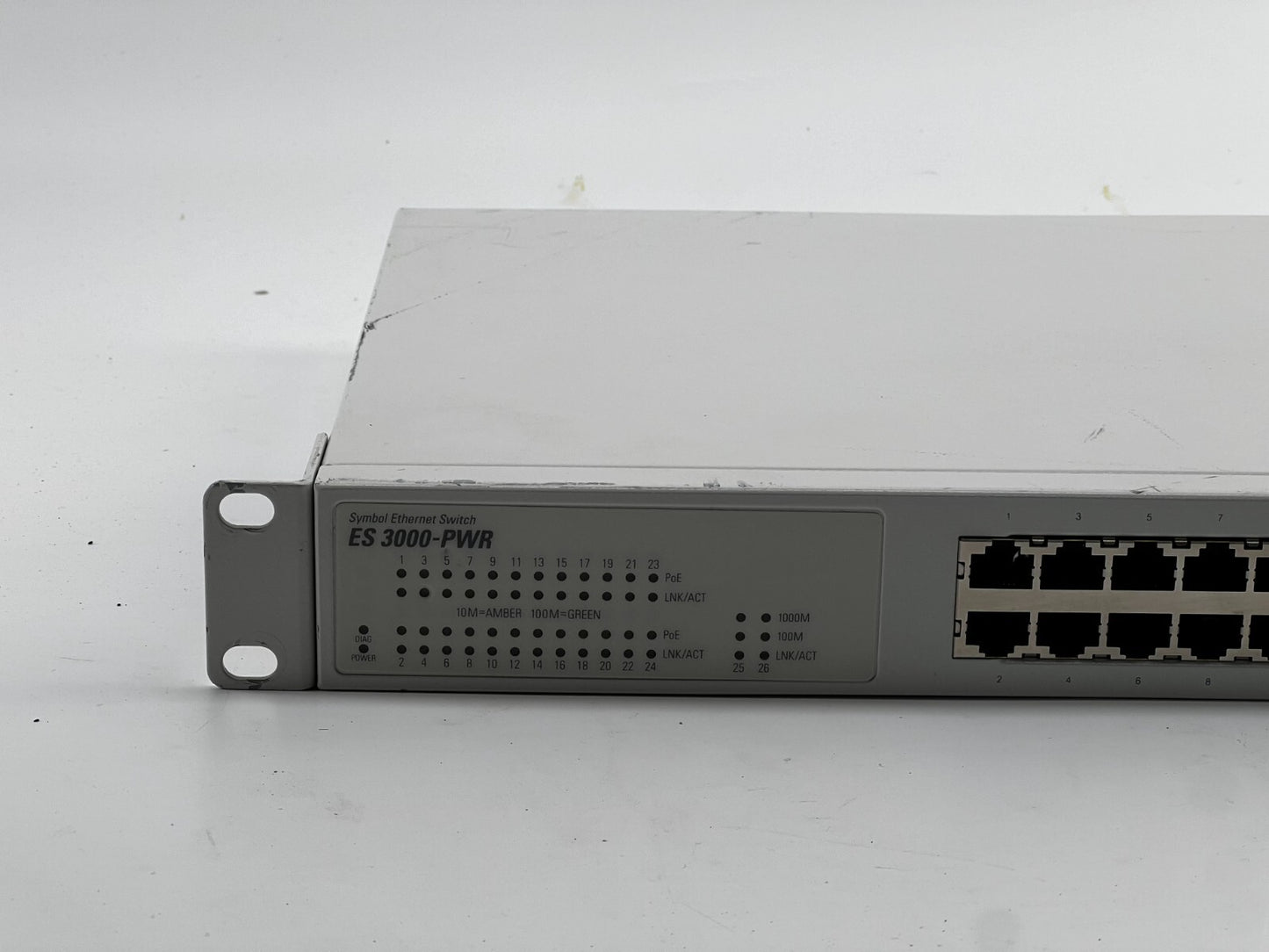 GOOD Symbol 24-PortEthernetSwitch ES-3000-PWR-10-WW Enterprise 10/100 Base-T PoE