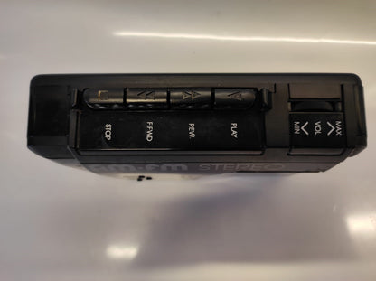 GE 3-5476C Cassette Tape Player Portable Personal AM/FM Radio Stereo