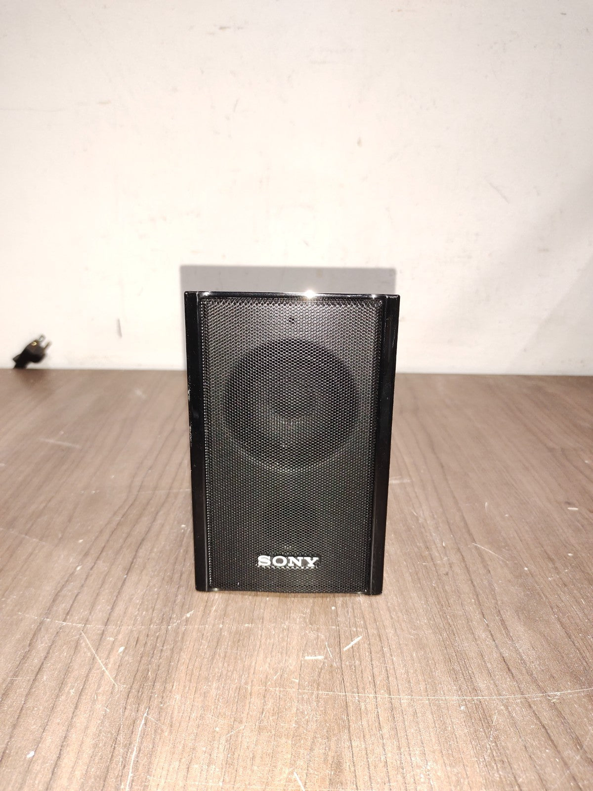 SONY  Surround Speaker - Model - SS-SRP36S (SL) - Left Speaker