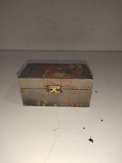 Vintage Shouxing Chinese Stress Relief Meditation Ringing Iron Chime Balls