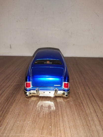 Jada Toys 1:18 Scale Diecast 1951 Mercury Blue Old Skool - Special Edition