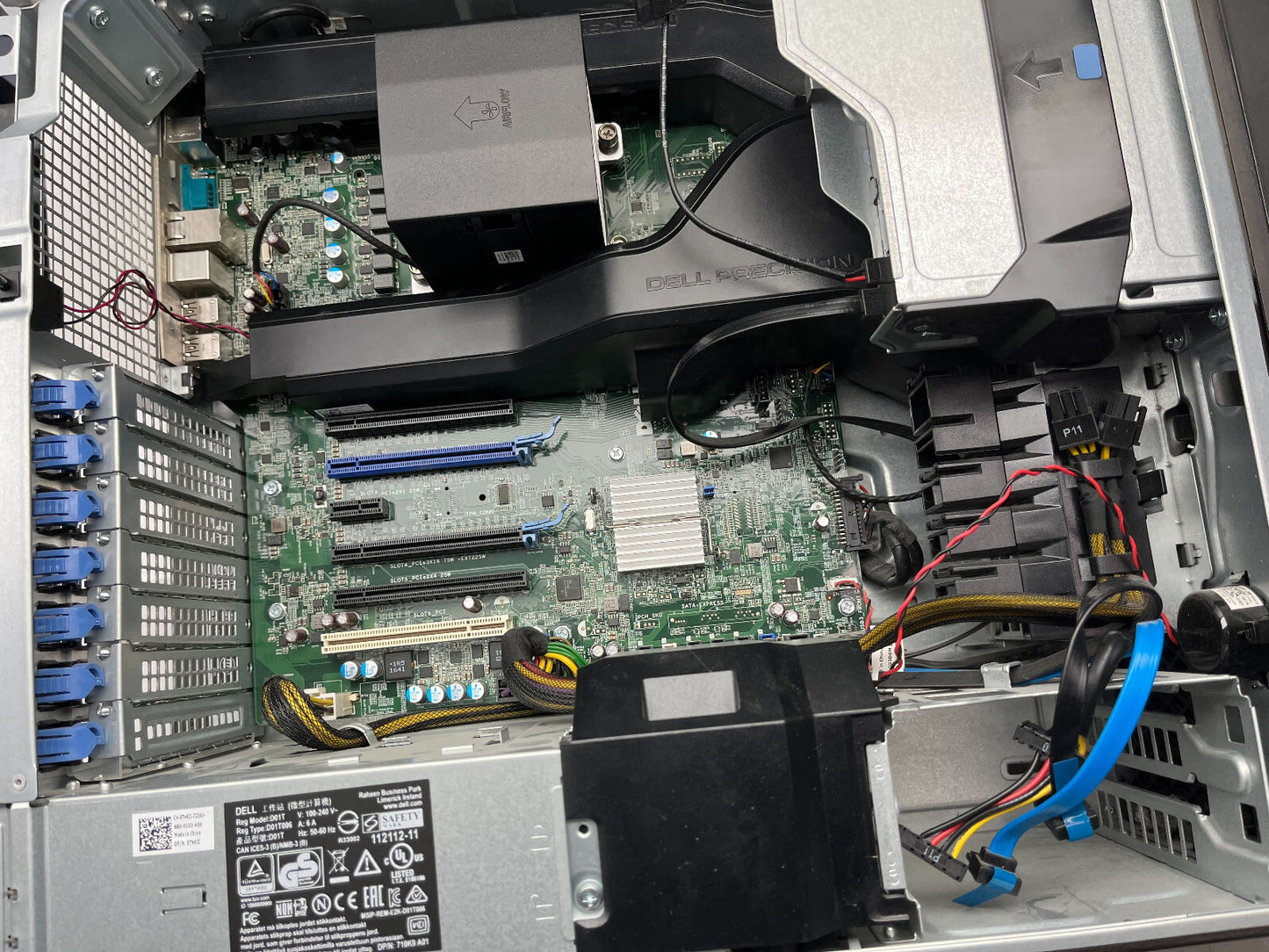 Dell Precision Tower 5810 Xeon E5-1650 v4 @ 3.60 GHz 16GB RAM No HDD no OS