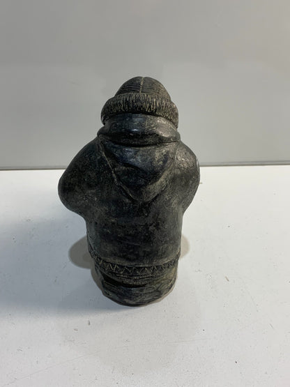 Vintage WOLF Original Sculpture Of Inuit Mother W/ Child Black Soapstone Canada