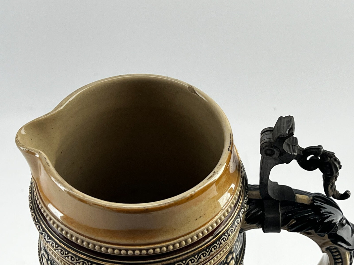 German Stein Lador - 2L - Vintage Designs - No Lid