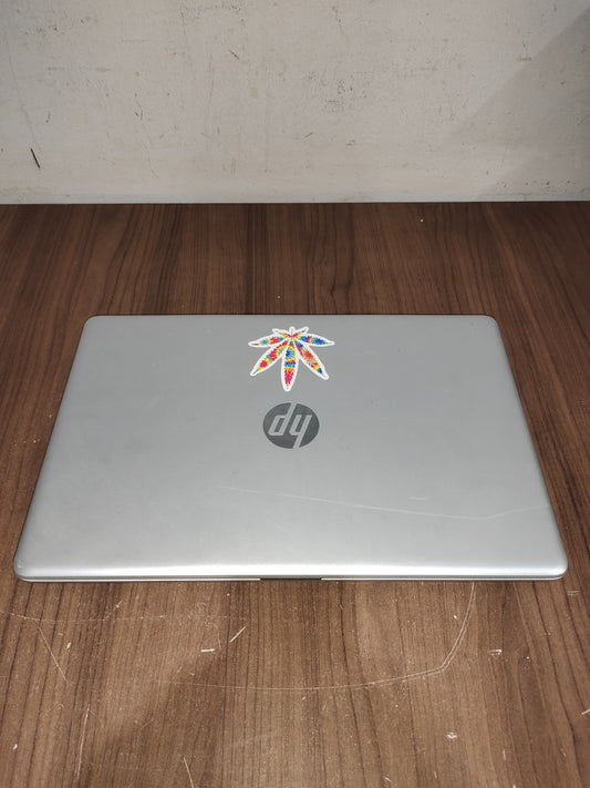 HP 15-DB1931CL 15.6" - 128GB SSD, AMD Ryzen 3 3200U, 2.60GHz, 4GB RAM - Laptop