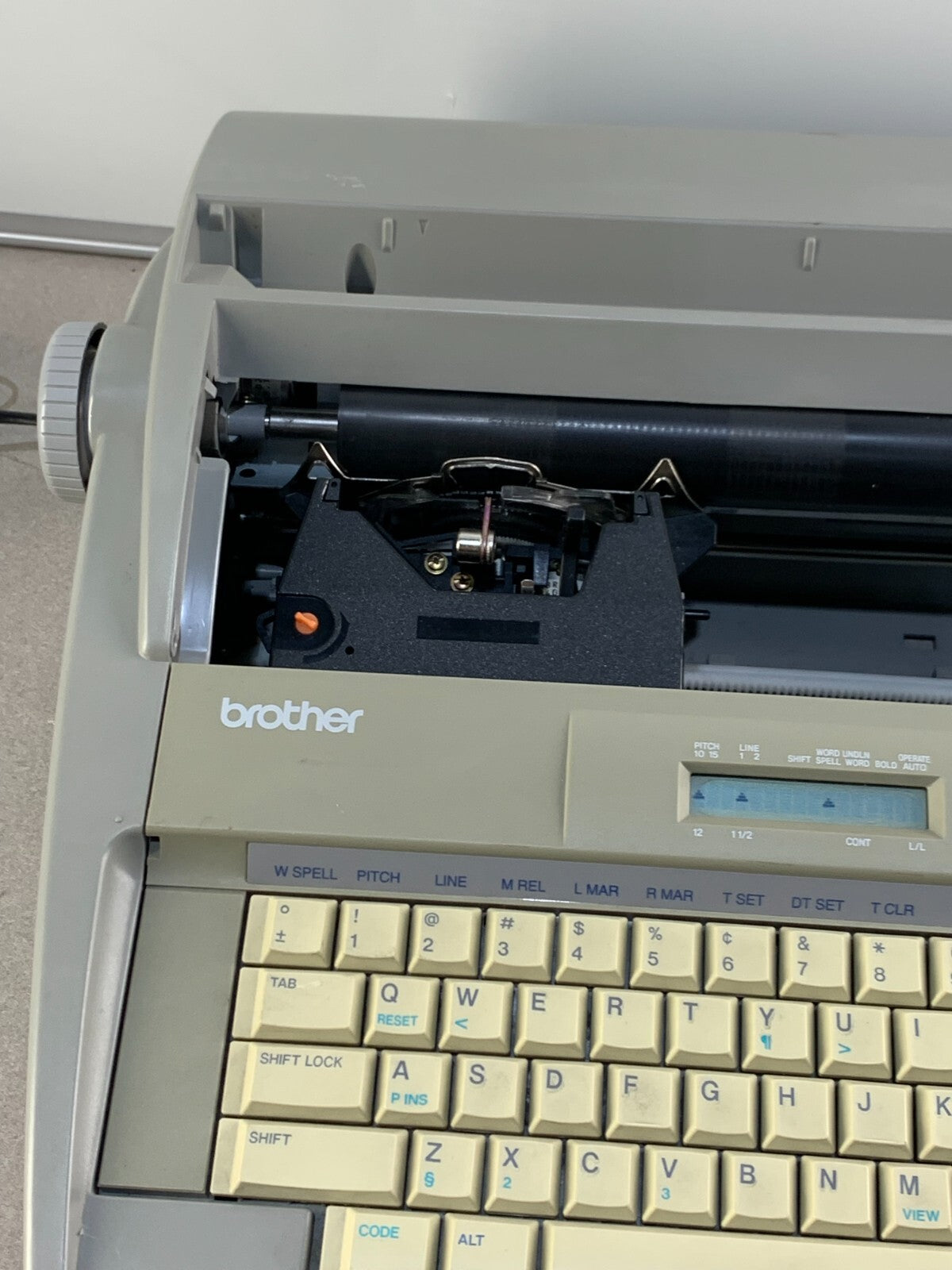 Brother Digital Display Portable Electronic Typewriter SX-4000 Tested