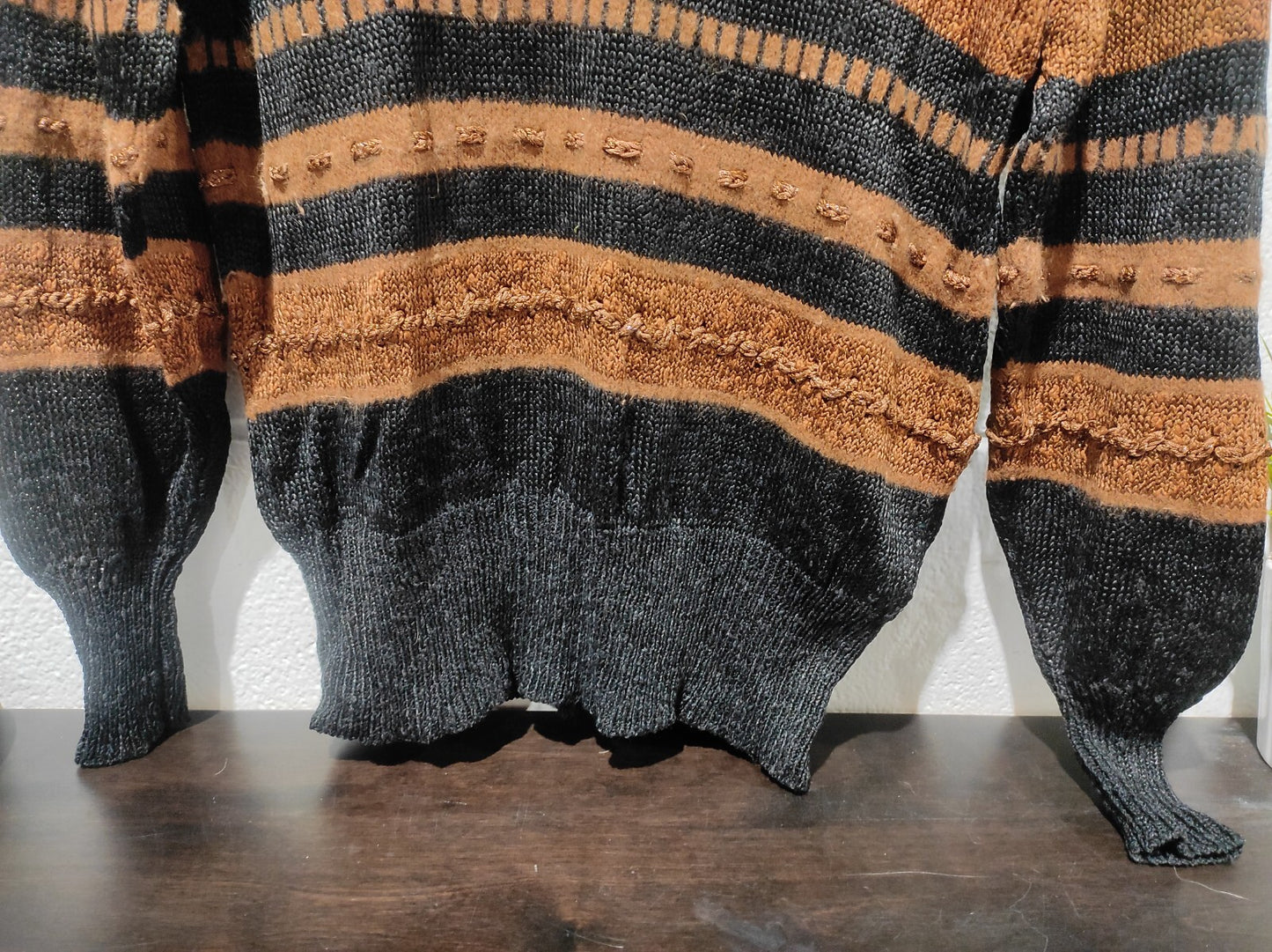 Angora Black Brown Women's Pullover Size- S