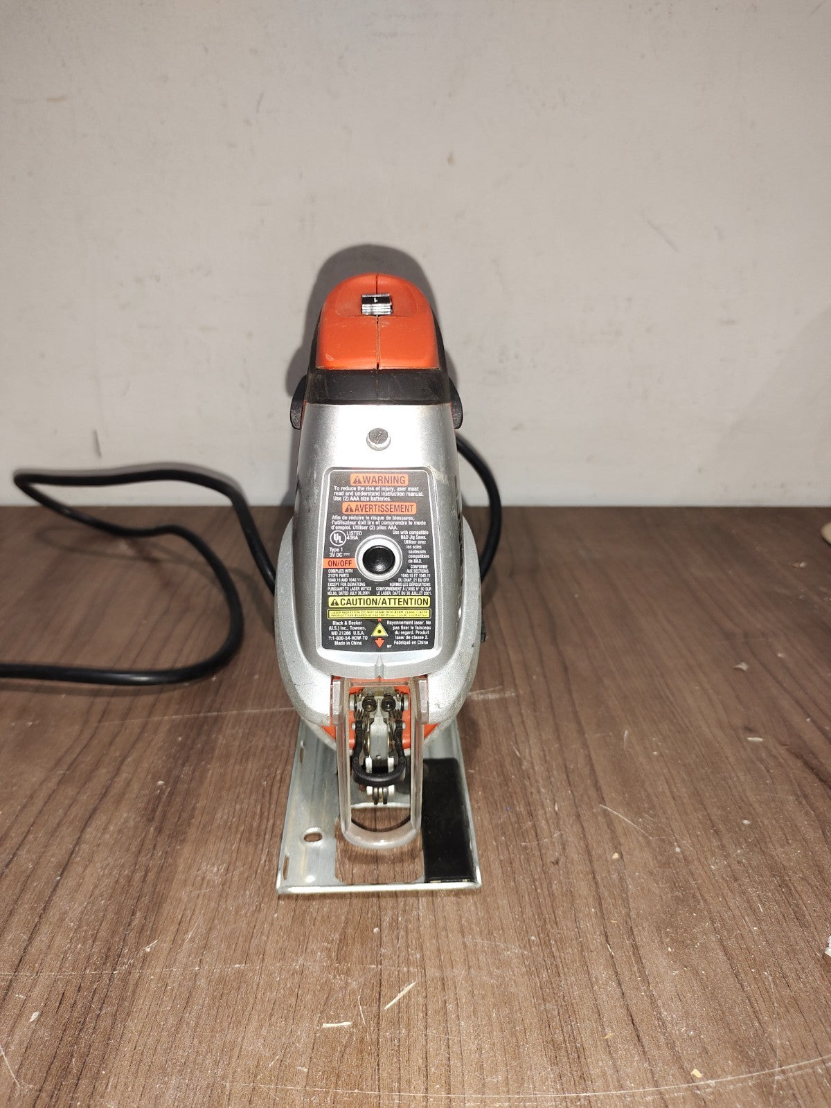 Black & Decker - JS650L Line Finder Orbital Jigsaw Corded