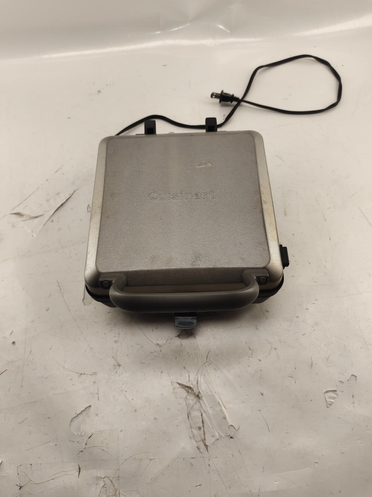 Cuisinart WAF-350C 4-Slice Belgian Waffle Maker